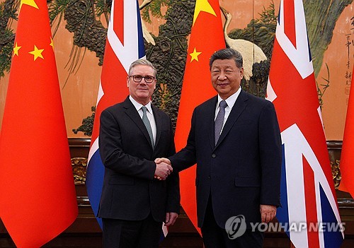 시진핑 "中, 타국에 위협되지 않을 것"…스타머 "대만정책 불변"(종합) 1 PRU20260129318001009 P2