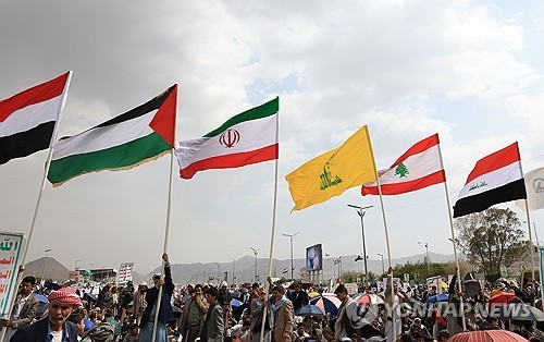 하메네이 사망 후 연쇄 보복…이란 ‘동맹 네트워크’ 재가동, 중동 세력 구도 흔들 1 AKR20260302019600009 01 i