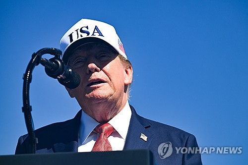 트럼프 “캐나다산 수입 막는다”…유제품·주류·오토바이 29일부터 금지 1 PEP20260909012001009 P2