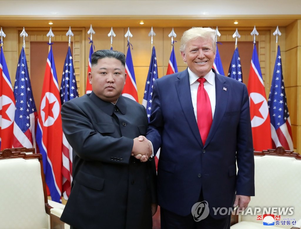 트럼프 김정은과 11월 회동 가능성 시사…APEC 계기 북미대화 주목 1 PYH2019070100520001300 P4