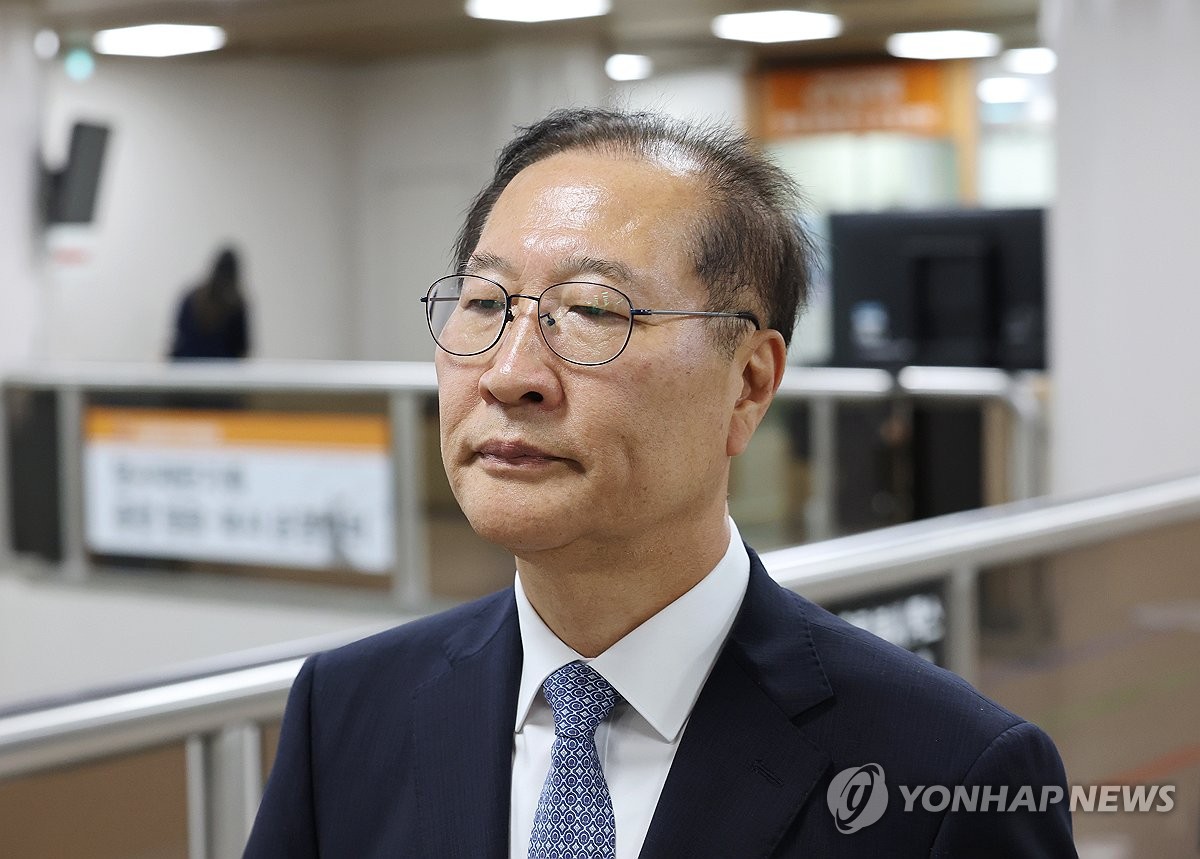 박성재 前법무장관 ‘내란 가담’ 오늘 항소심 선고…1심은 징역 25년 1 박성재 전 법무부 장관이 지난 6월 22일 서울 서초구 서울중앙지법에서 열린 1심 선고 공판에 출석하고 있다.